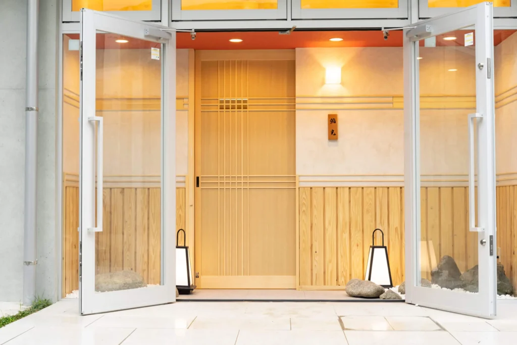 sushi hikari entrance