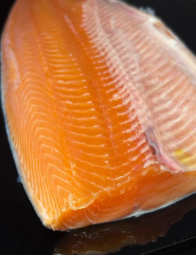 🍣 自由が丘の隠れ家 江戸前鮨

山崎鮮魚店さんより
サクラマスです🌸

6mの檜カウンターで味わう
大将のおまかせコース。

本日席わずかとなっております。
お早めのご予約お待ちしております🌸

Hidden Edo-style sushi in Jiyugaoka, Tokyo.
Omakase experience at a 6m hinoki counter.

ご予約はプロフィールリンクより📩
Reservations from the link in bio.

#自由が丘グルメ
#自由が丘寿司
#江戸前鮨
#omakase
#tokyosushi