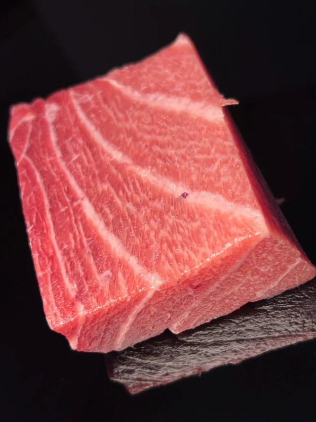 🍣 自由が丘の隠れ家 江戸前鮨

季節が変わるたび、 魚の表情も変わります。

その日いちばん美味しい旬を おまかせコースで。

今しか味わえない一貫を ご用意してお待ちしております。

ご予約はプロフィールリンクより📩

—

Seasonal Edo-style sushi in Tokyo. Enjoy the best fish of the season.
Reservations from the link in bio.

#旬の魚 #江戸前鮨 #tokyofoodie #omakasesushi